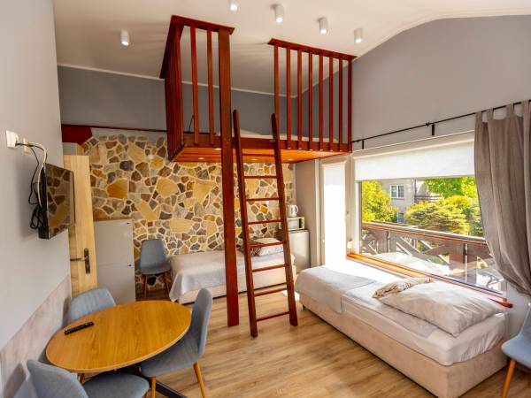 pokój 5-osobowy z antresolą