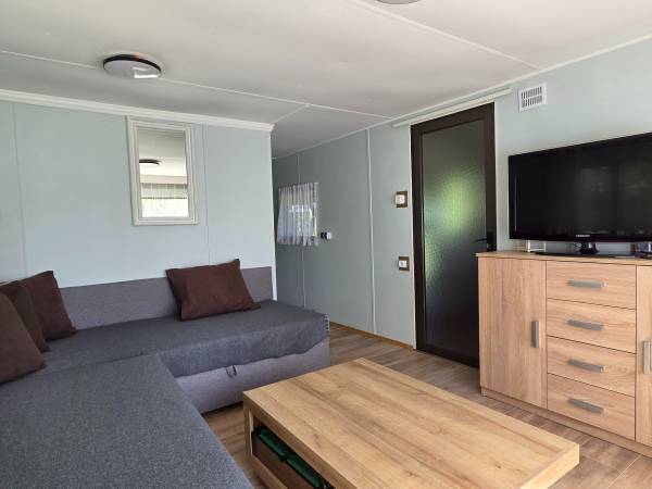 salon domek letniskowy 6os.