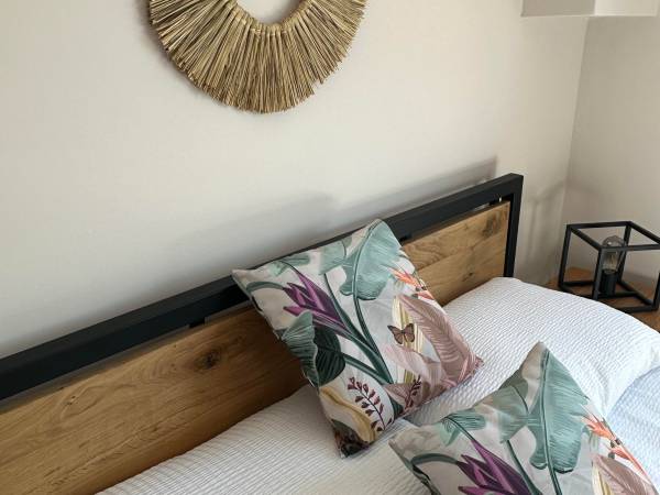 Domki Aurora klimatyzowane, z podgrzewanym basenem i zjeżdżalnią wodną