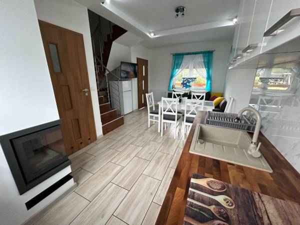 Delfinek - Domki - Apartamenty 