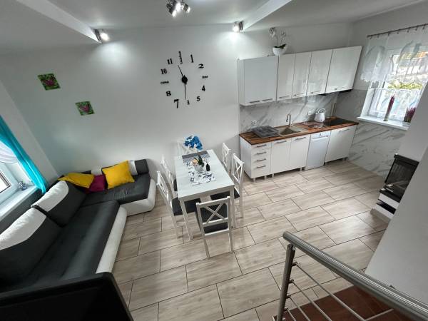 Delfinek - Domki - Apartamenty 