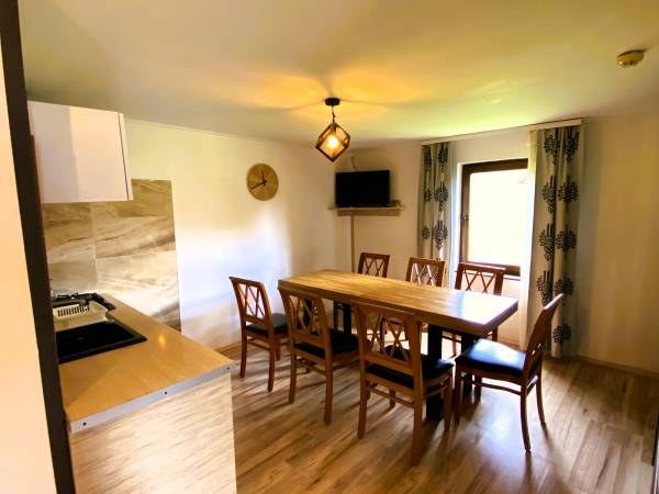 Całoroczne domki w górach "ALEKSANDER"