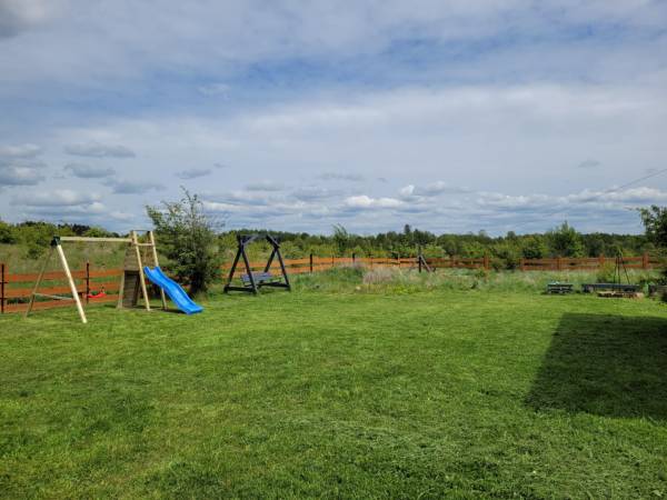 Miodowy Domek na Mazurach