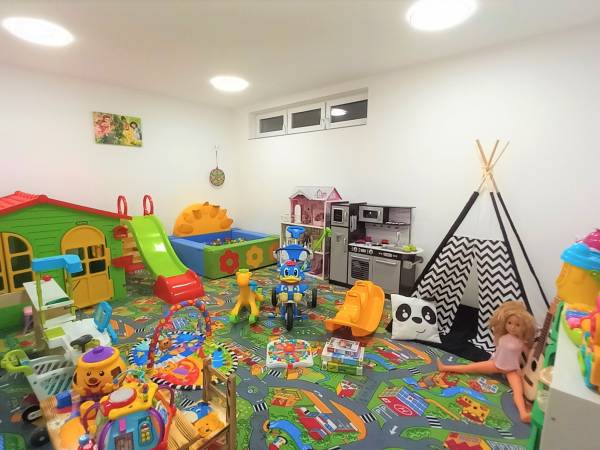 Leśny Zakątek z sauną, basenem i jacuzzi 