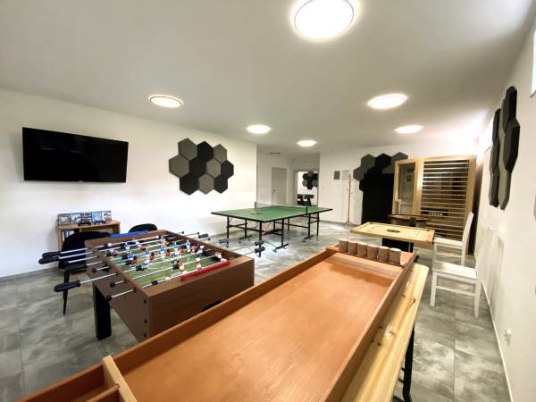 Leśny Zakątek z sauną, basenem i jacuzzi 