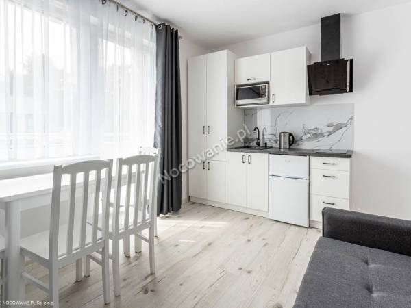 Leśny Zakątek z sauną, basenem i jacuzzi 