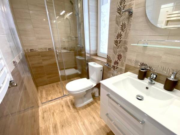 Leśny Zakątek z sauną, basenem i jacuzzi 