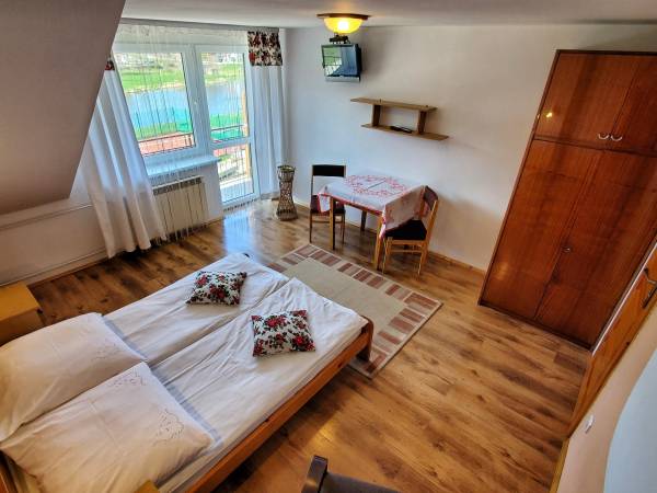 Pokój 2 osobowy ze wsp. łazienką