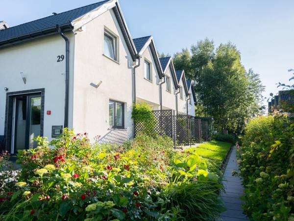 Obiekt i podwórko w Domkach Wierzbówka