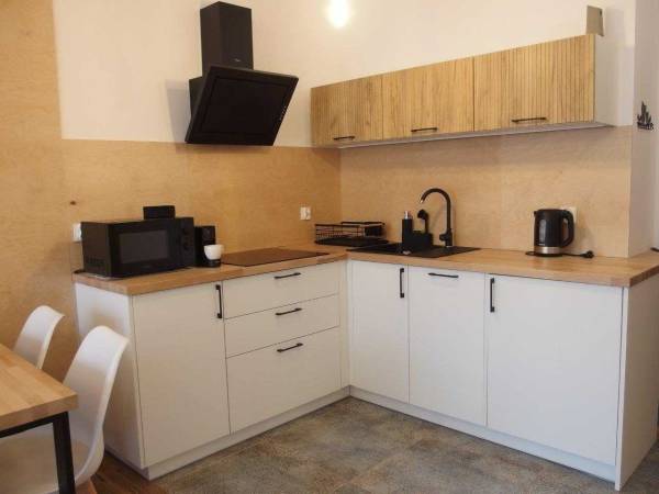 APARTAMENT RODZINNY - 100 metrów od morza