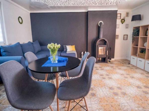 Salon w apartamencie 3 pokojowym całkowicie wyposażone 