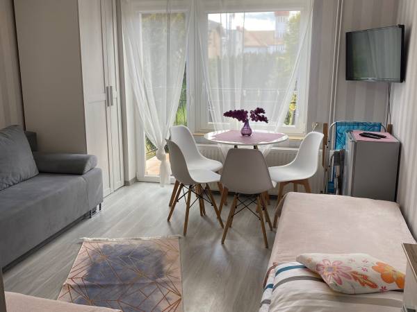 Pokój 4 osobowy parter z balkonem 