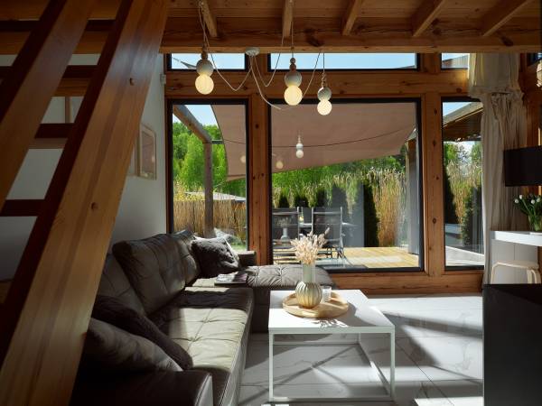 Rezerwat Wielin nad jeziorem (sauna, balia, jacuzzi, basen)