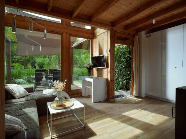 Rezerwat Wielin nad jeziorem (sauna, balia, jacuzzi, basen)