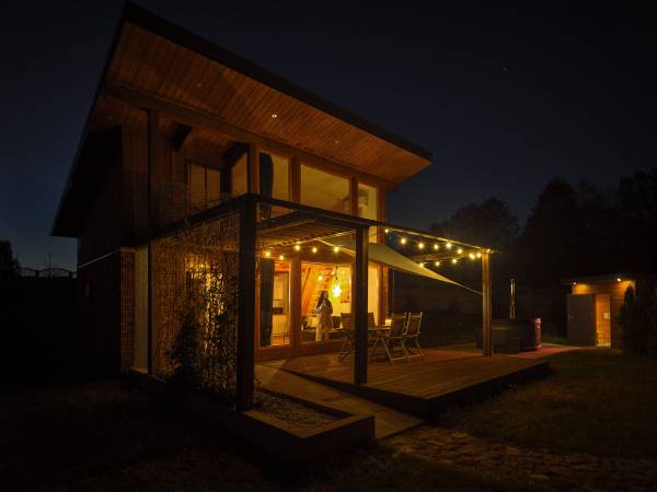 Rezerwat Wielin nad jeziorem (sauna, balia, jacuzzi, basen)