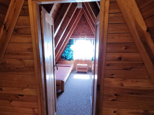 sypialnia na poddaszu