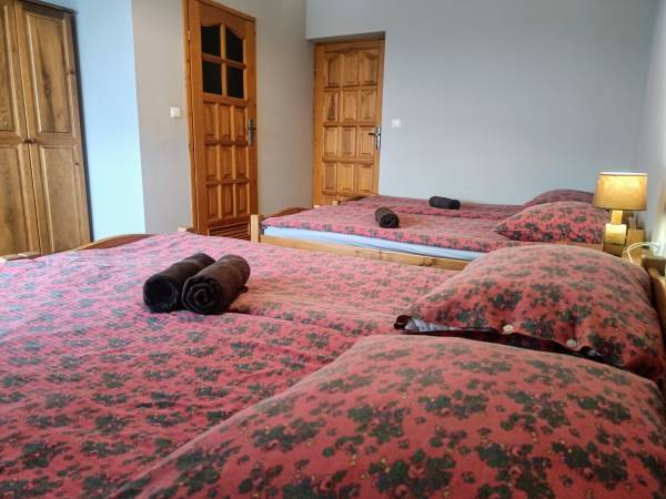 Pokój 4 os z balkonem 