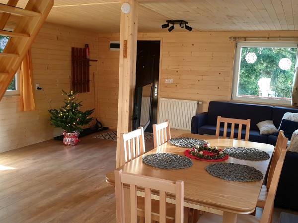 Domek 8 osobowy Omszały Głazik