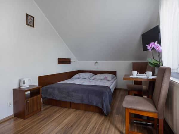 pokój nr 1 na II pietrze 2-os.