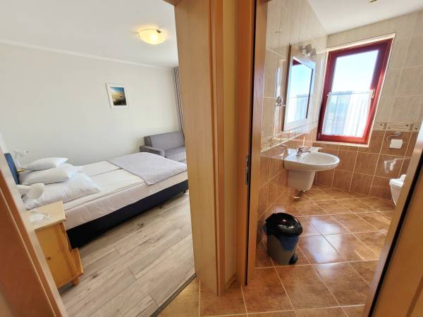 Pokój dwuosobowy nr 5