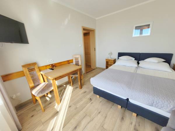 Pokój dwuosobowy nr 5