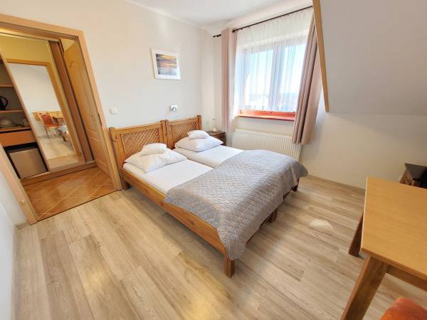 Pokój dwuosobowy nr 9