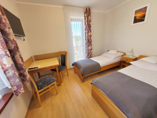 Pokój dwu osobowy nr 1