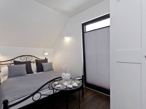 Apartamenty Number 1 - Domki Wolnostojące 