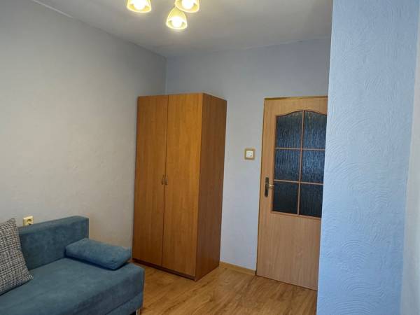 Pokój nr 10 / 1 os. standard (sofa rozkładana)