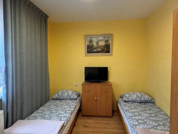 Pokój nr 11 / 2 os. (2 łóżka pojedyncze)