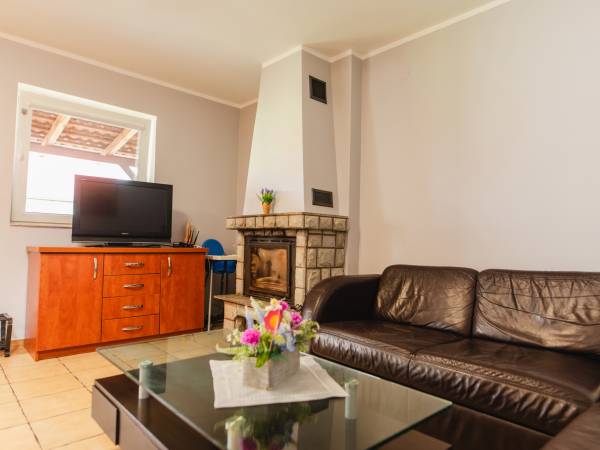 Pokoje Gościnne i Domki Boja