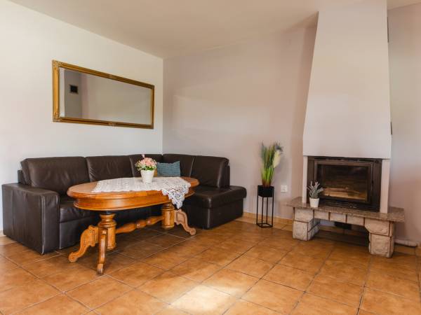 Pokoje Gościnne i Domki Boja