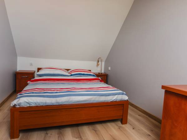 Pokoje Gościnne i Domki Boja