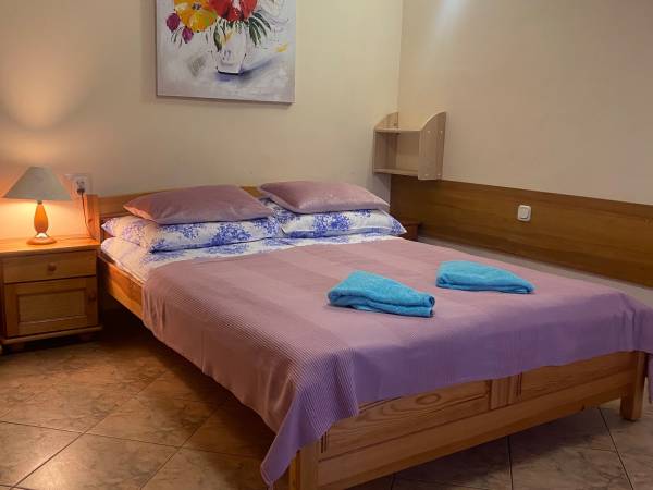 nr 2 pokój 3-osobowy