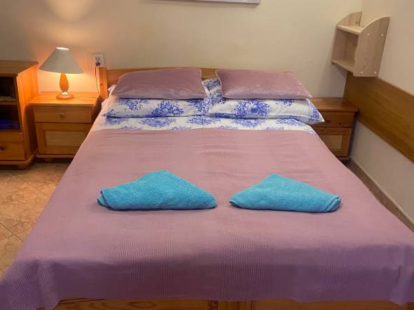 nr 2 pokój 3-osobowy