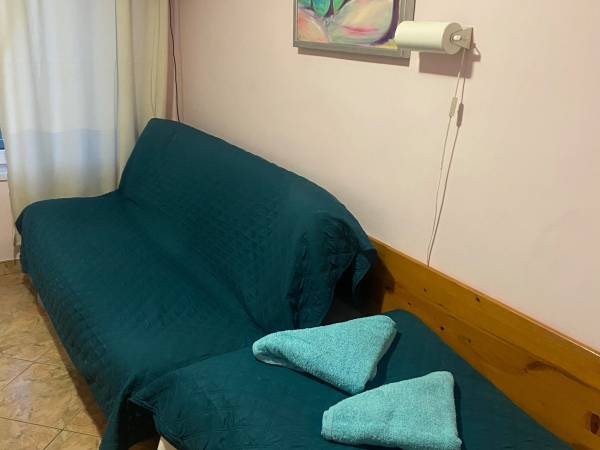 nr 3 pokój 2-3 osobowy