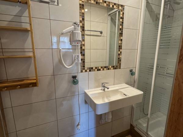 łazienka w pokoju nr 6