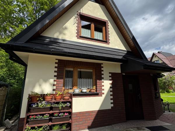 domek z pokojami nr 6 i 7