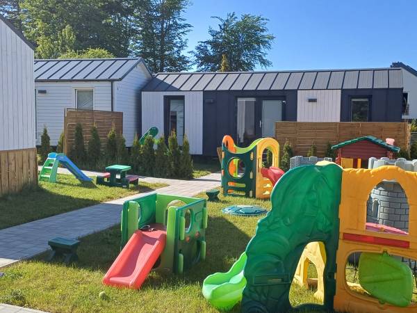 NOVA Domki parterowe & Domki dwupoziomowe & Pokoje 