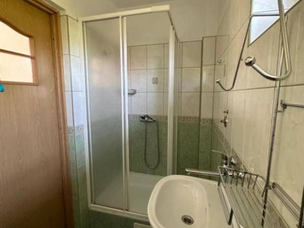 Dzika Róża Pokoje Gościnne