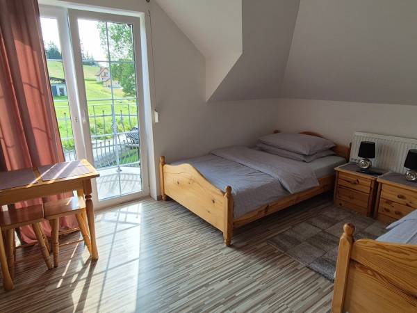 Pokój 3 osobowy z łazienką