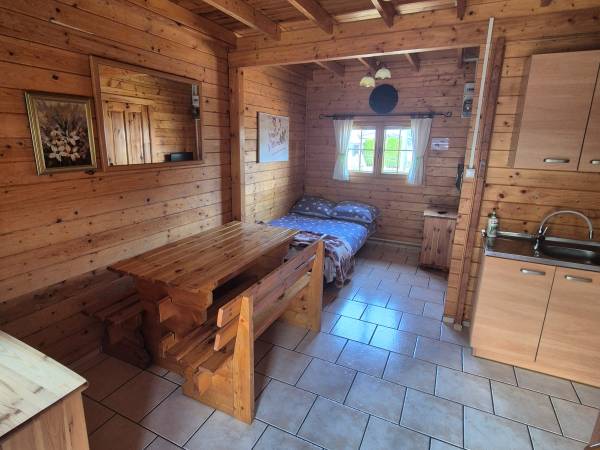 pokój na dole w domku