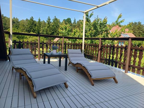 Dom i Domek E.W.A w Jantarze