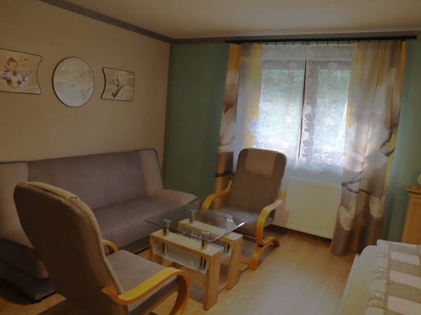 pokój 3 osobowy apartamentu 1