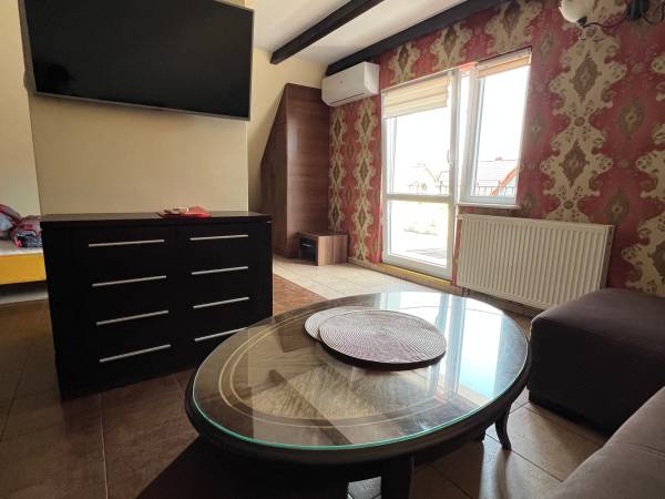 Mieszkanie nr4, Pokój dzienn, 