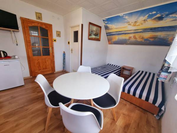 Pokój dla 3-4 os z łazienką I własnym tarasem 