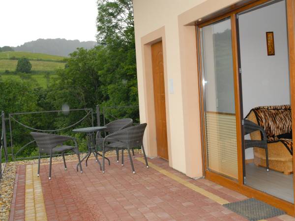 Dom z apartamentami Powrócisz Tu