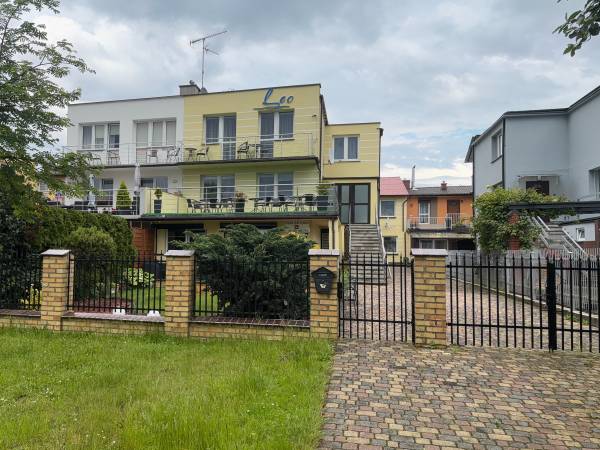 Pokoje Gościnne Leo 