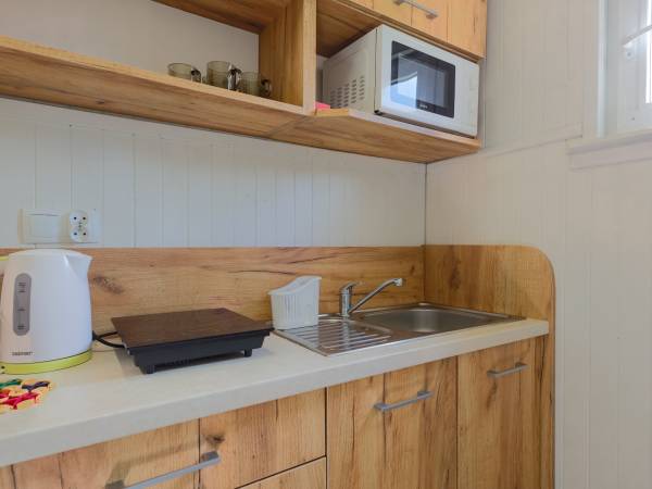 Domek dwupokojowy - aneks kuchenny