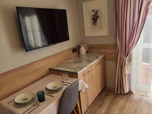 Pokój nr 8 z balkonem